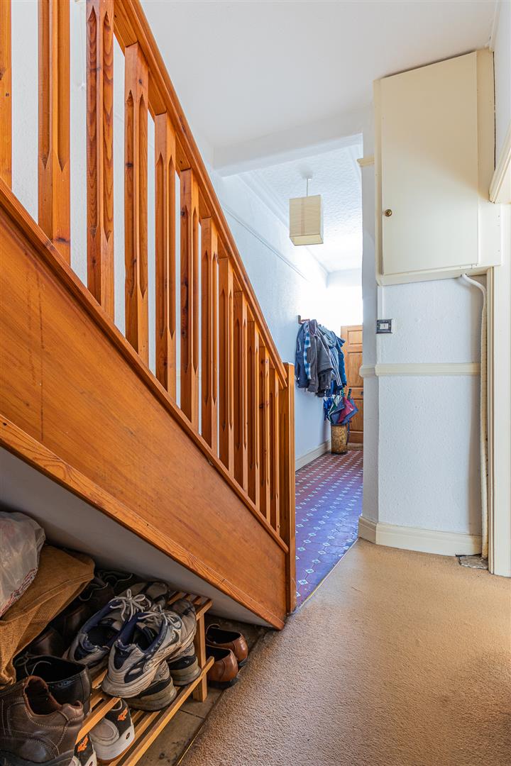 WYNDHAM ROAD, PONTCANNA, CARDIFF Jeffrey Ross Estate Agents